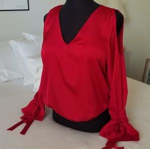 Sexy, red, cold shoulder top